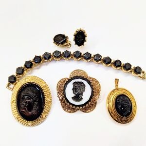 Vintage Cameo Jewelry Lot